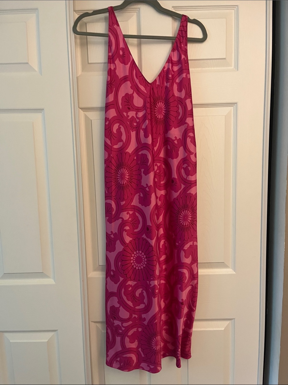 Natori Fuchsia & Magenta Floral Slip Dress
